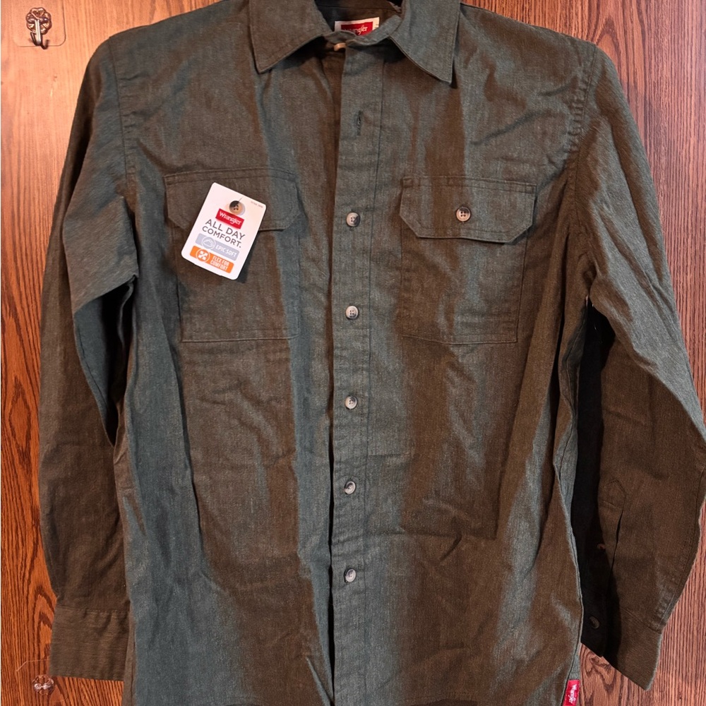 Wrangler Men's Casual Button Down Shirt - Olive Green
